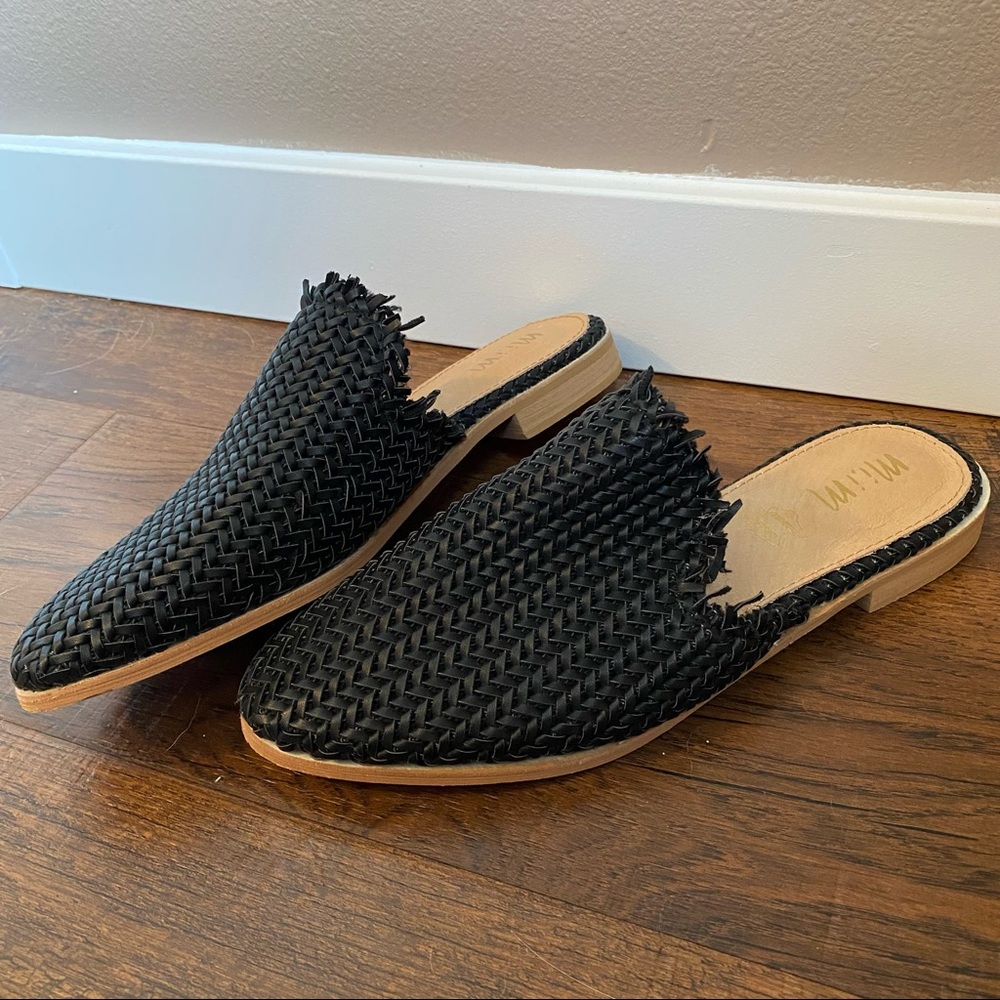 Mi.iM Vivi Woven Mule Flat